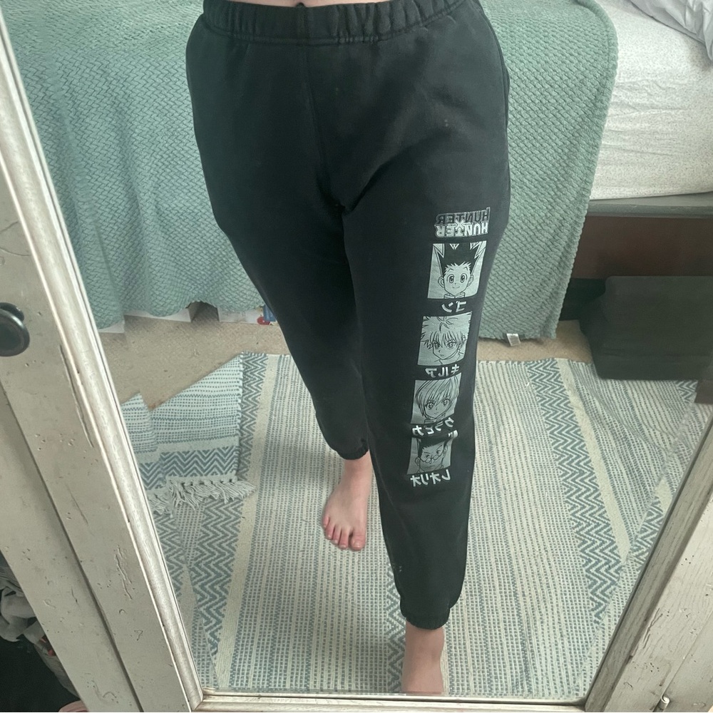 Hypland X Hunter x Hunter black sweatpants